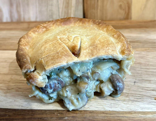 Garlic Mushroom, Leek & Lentil Pie